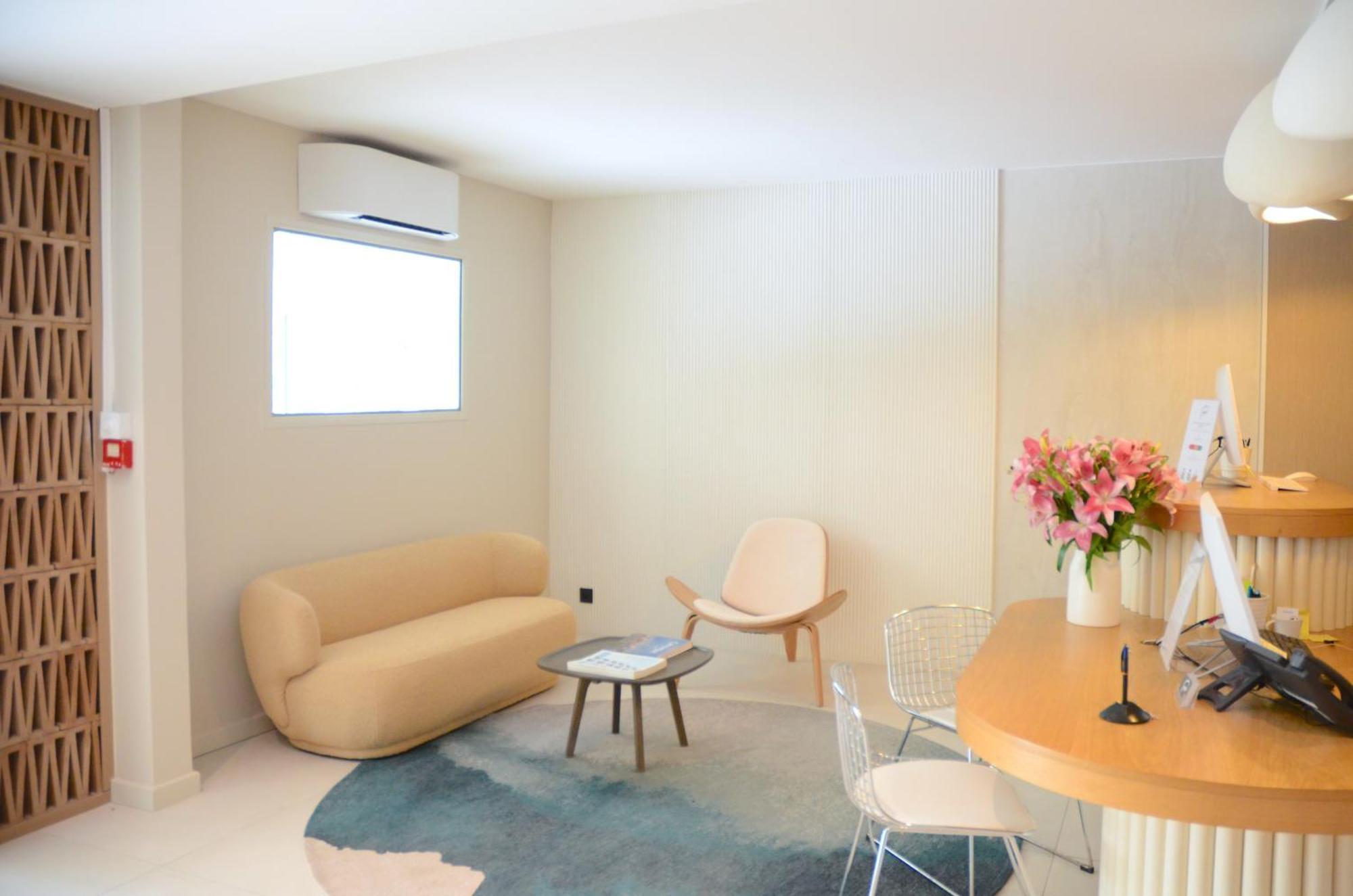 Le Prose Hotel ลา กร็องเดอ-ม็อต ภายนอก รูปภาพ
