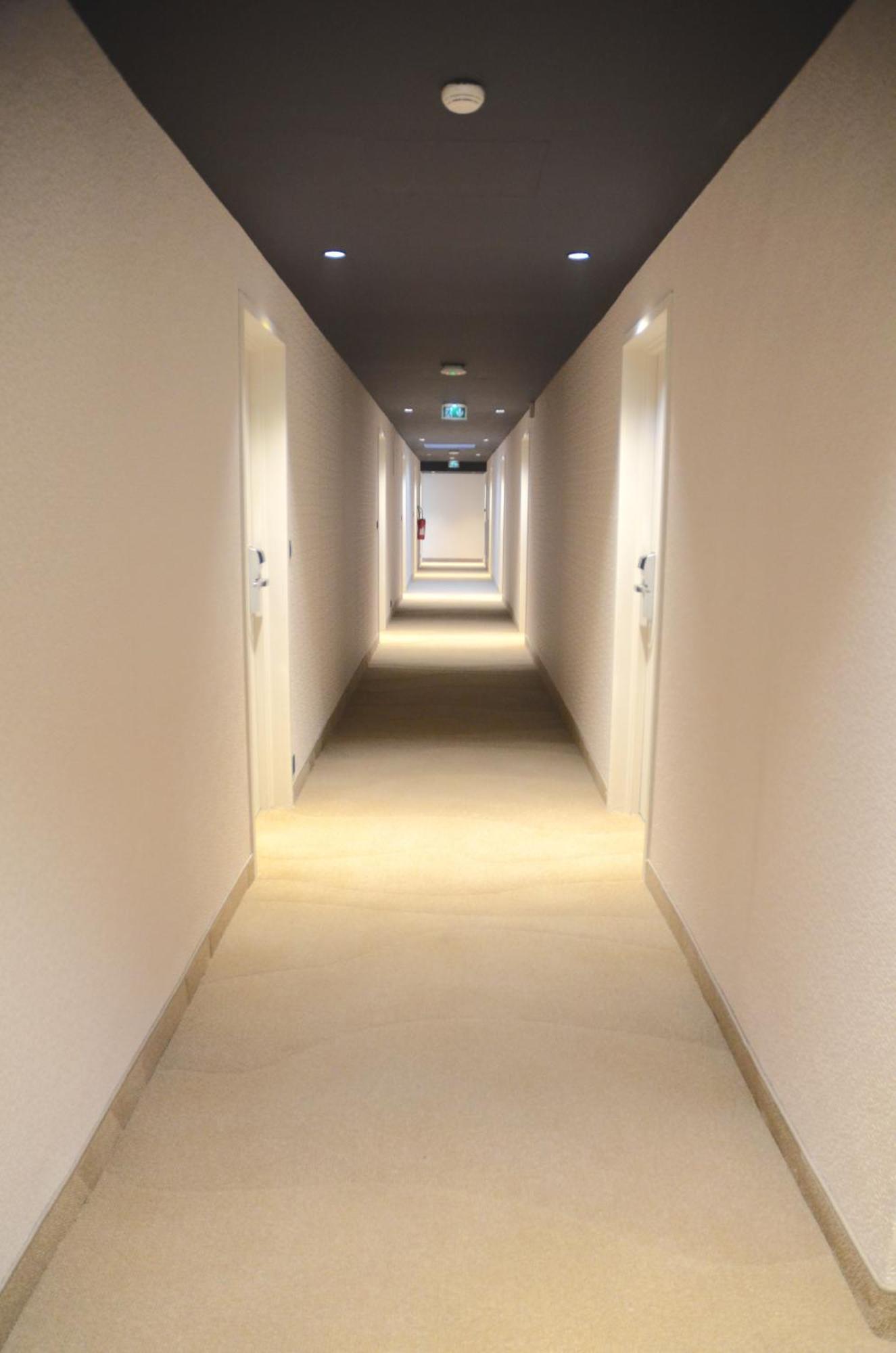 Le Prose Hotel ลา กร็องเดอ-ม็อต ภายนอก รูปภาพ