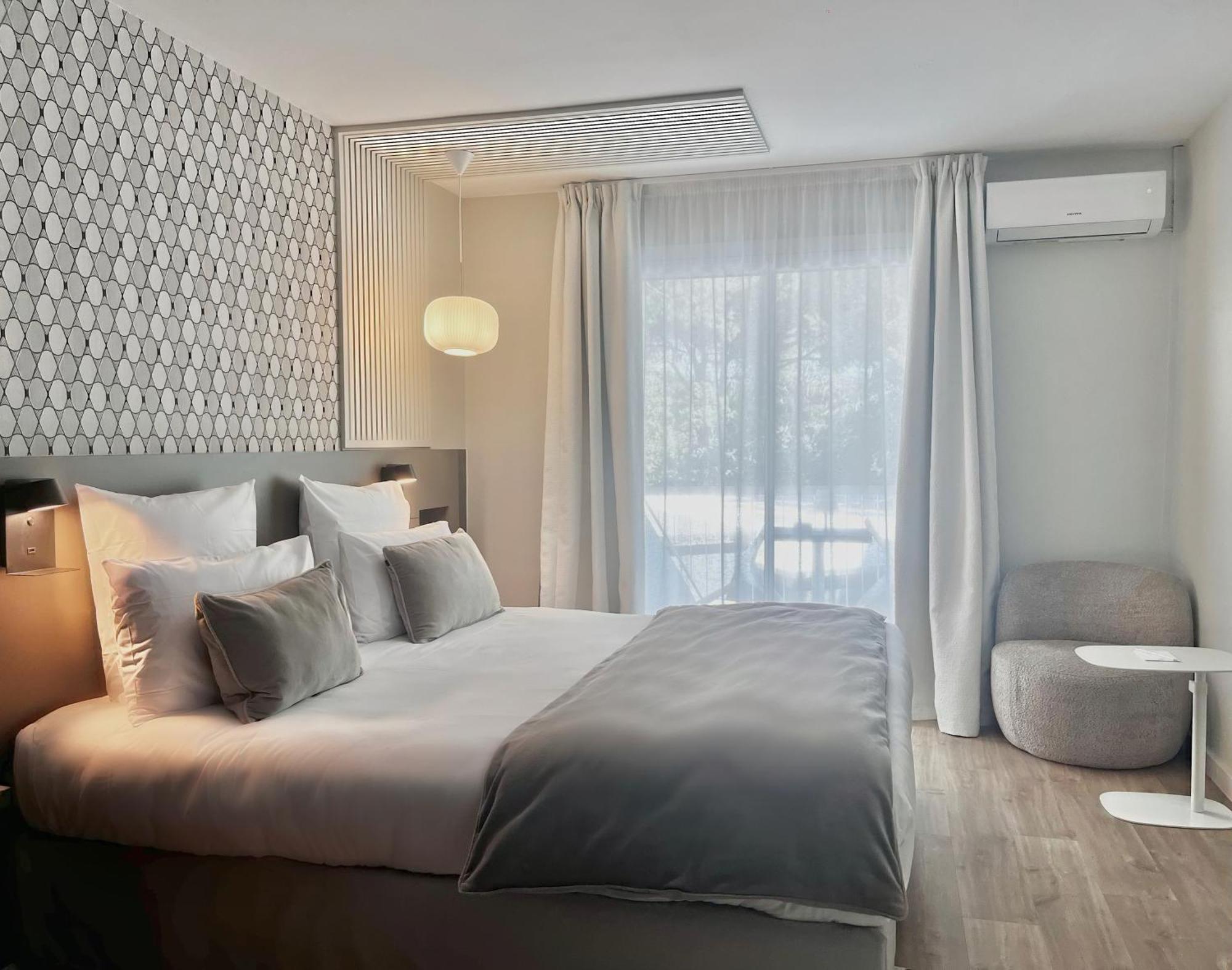 Le Prose Hotel ลา กร็องเดอ-ม็อต ภายนอก รูปภาพ
